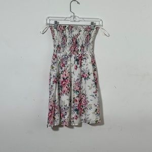 Brand new strapless floral babydoll dress from Forever 21